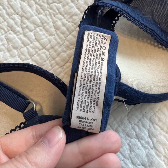 ✨ Victoria’s Secret Dream Angel Push Up Bra Blue Lace 32B - Picture 9 of 9